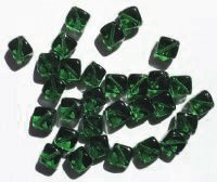 30 9mm Diagonal Hole Transparent Dark Kelly Green Cube Beads