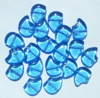 20 10mm Transparent Light Sapphire Glass Bear Beads