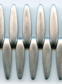 57 5x16mm Metallic Silver Glass Thorn Beads