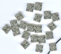 20 9x8mm Antique Silver Flat Diamond Solomon's Knot Beads