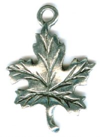 1 23x17mm Antique Silver Maple Leaf Pendant