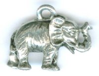 1 19x14mm Antique Silver Elephant Pendant